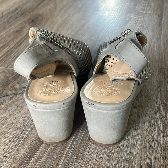 Vince Camuto Oriana Sparkly Perforated Wedge Sandals Size 5 Medium - Picture 8 of 11